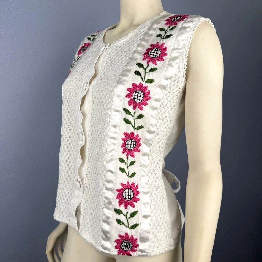 Handmade Embroidered Pink Flowers White Button Up Tank Vest Sleeveless Size‎ M